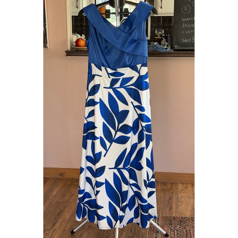 Coastal Chic Satin Crossover Botanical Print Maxi Dress S/M Guest Resort Wear